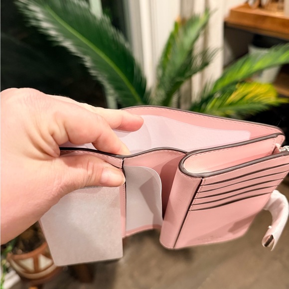 kate spade Blush Pink Pebbled Leather Zip Wallet - Picture 5 of 5